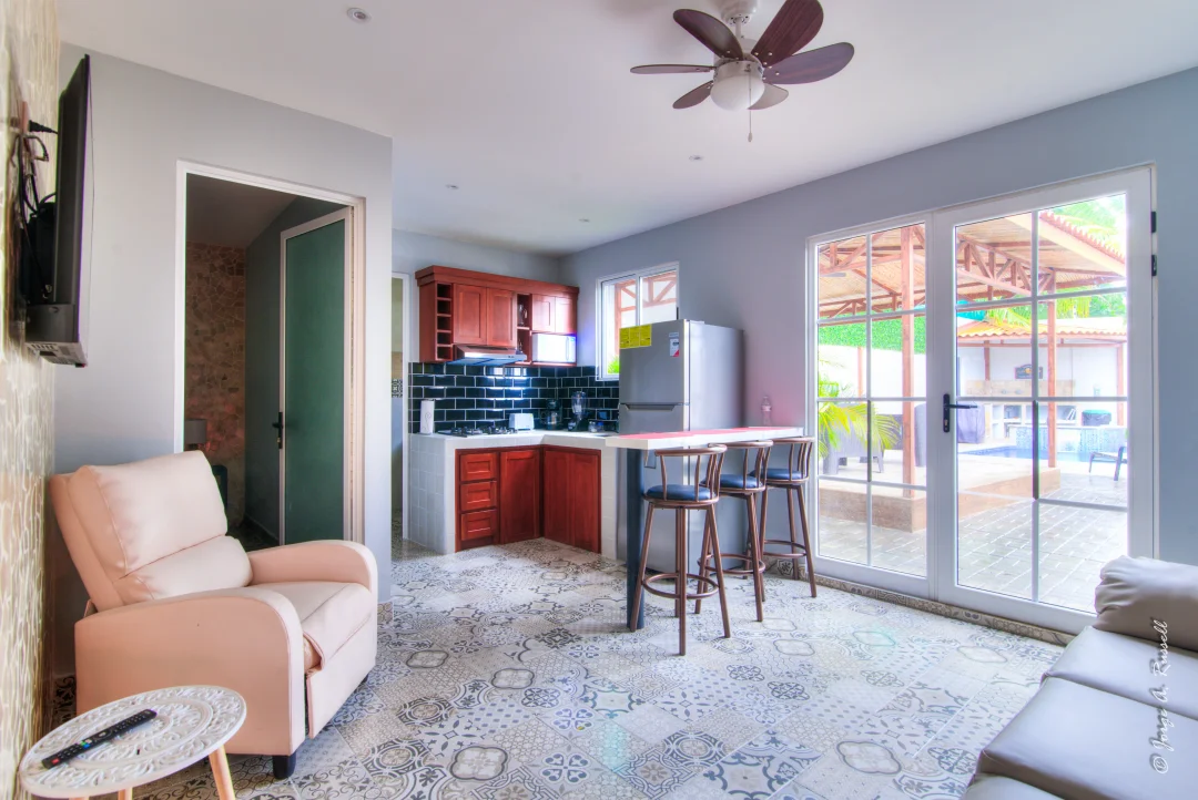 Corals Palma · living room opening onto the courtyard